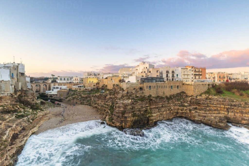 Lama Monachile, Italy